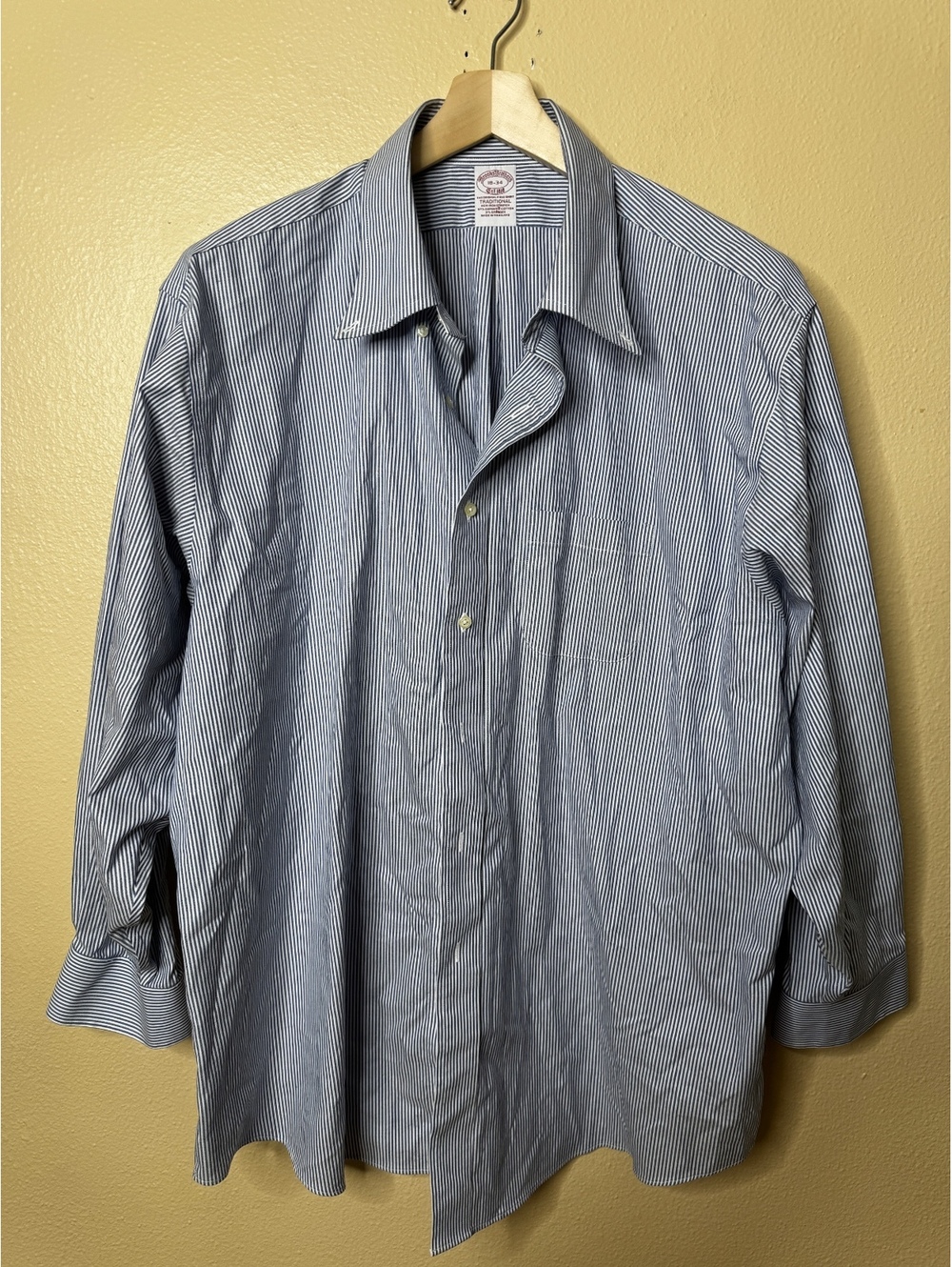 Brooks Brothers Mens 18-34 Traditional Fit Blue Striped Non Iron Stretch Shirt
